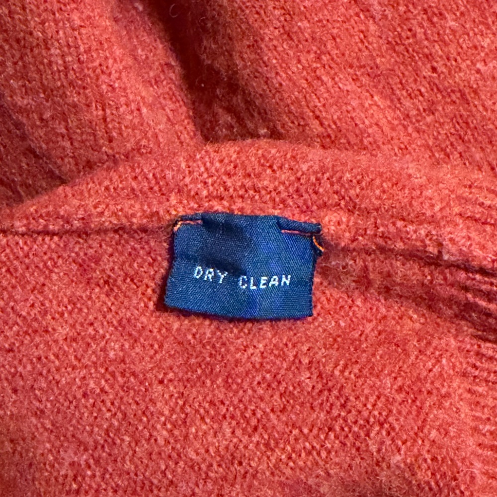 Ralph Lauren Women's V-Neck Sweater 100% Lambs Wool in Orange - Picture 4 of 4
